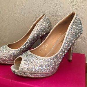 Jewel Studded 2 inch Heels 👠